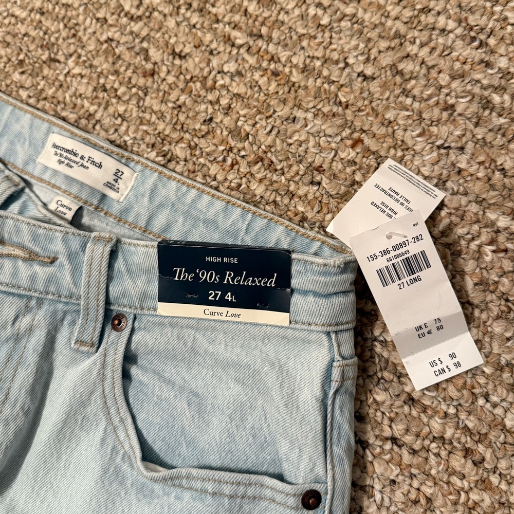Abercrombie & Fitch Curve Love High Rise 90s Relaxed Jean - 27 Long - Light Wash - Picture 10 of 10